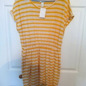 Brand new white and yellow stripe large dress
